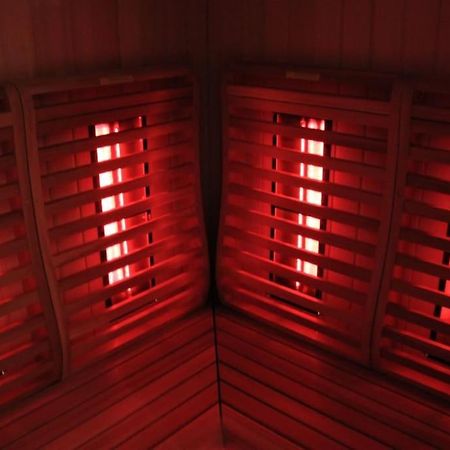 L'Ecrin Duplex Balneo & Sauna ทรัวส์ ภายนอก รูปภาพ